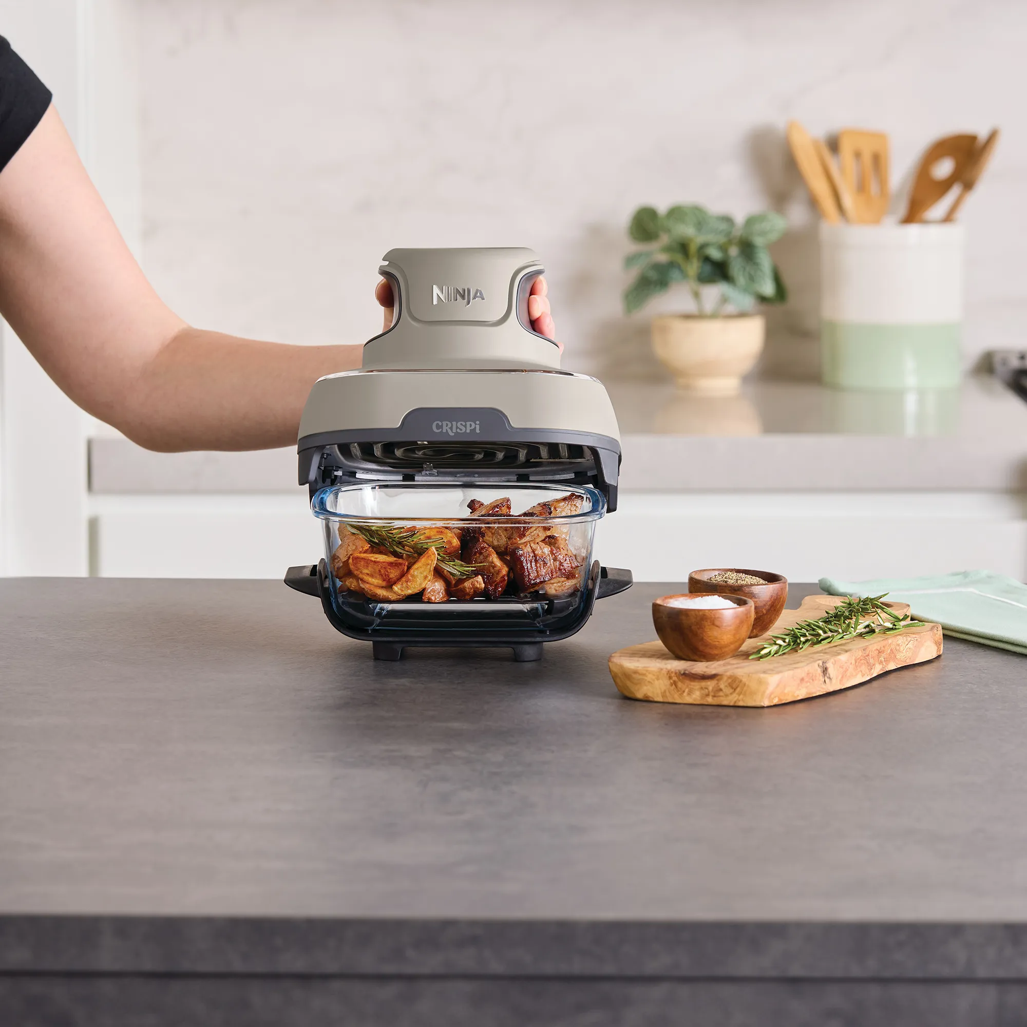 Ninja Crispi 4-in-1 Portable Glass Air Fryer