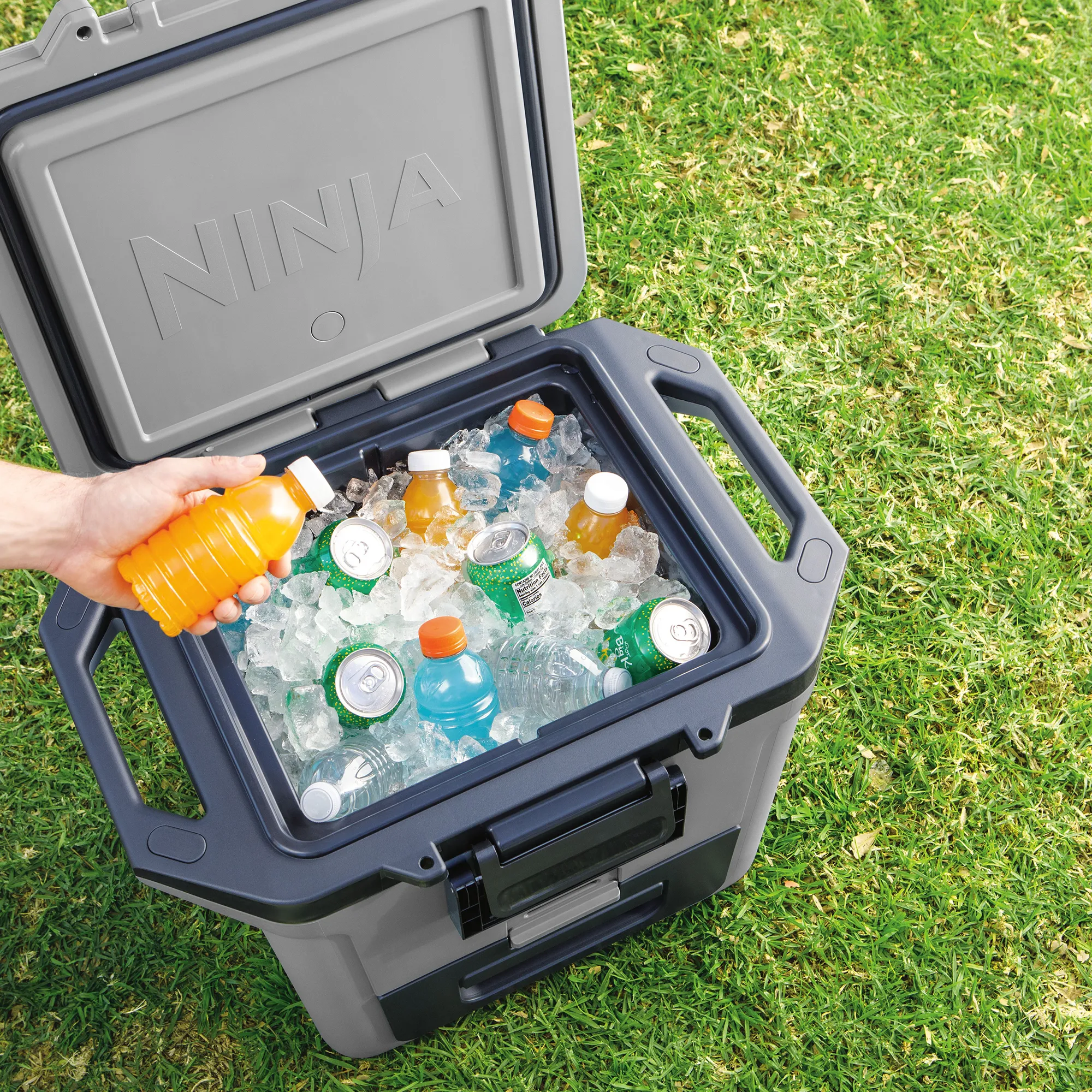 Ninja FrostVault 28L Hard Cooler with Dry Zone 20 Ninja FrostVault 28L Hard Cooler with Dry Zone