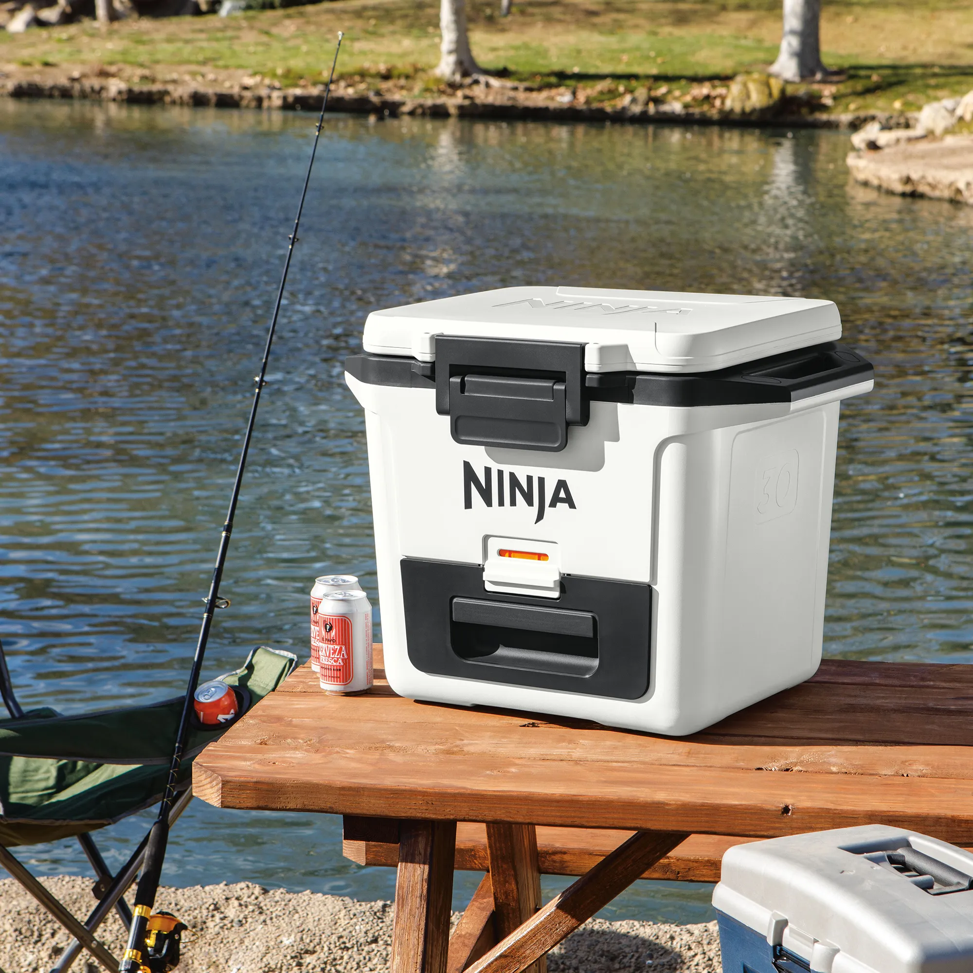 Ninja FrostVault 28L Hard Cooler with Dry Zone 29 Ninja FrostVault 28L Hard Cooler with Dry Zone