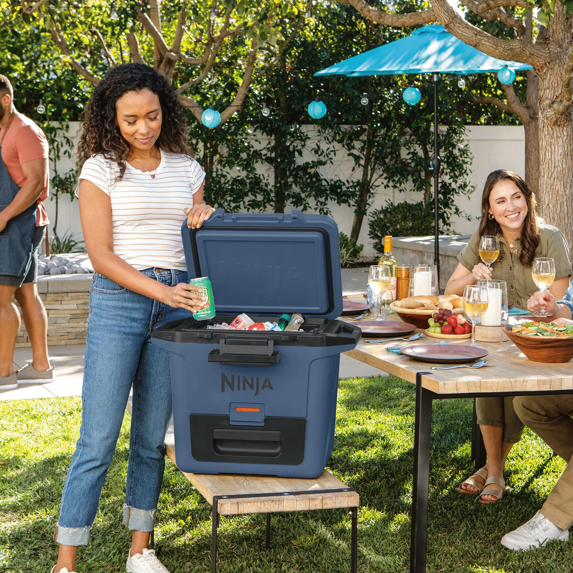 Ninja FrostVault 28L Hard Cooler with Dry Zone 6 Ninja FrostVault 28L Hard Cooler with Dry Zone